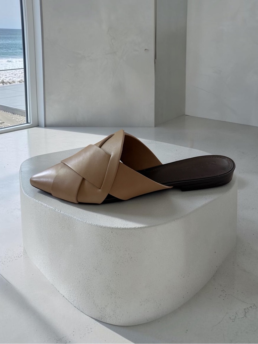 MERCEDES CASTILLO LEIVE Genuine Leather Pointy Toe Mules Size 8